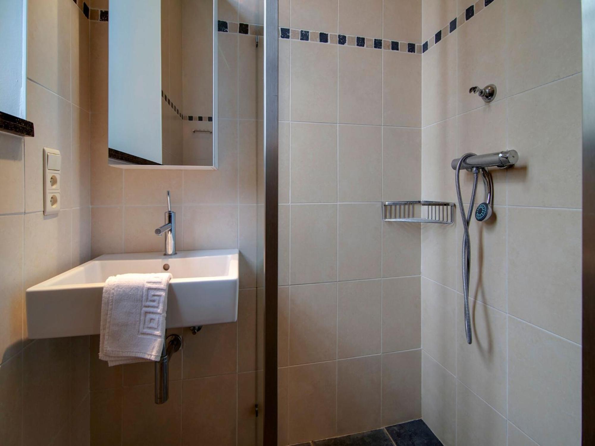 Stationed Between Spa And Liege Apartment In Aywaille Exterior foto